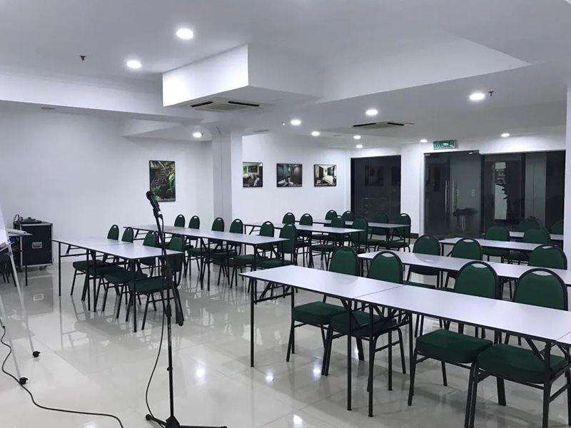 H Boutique Hotel Xplorer Loke Yew Kuala Lumpur Luaran gambar