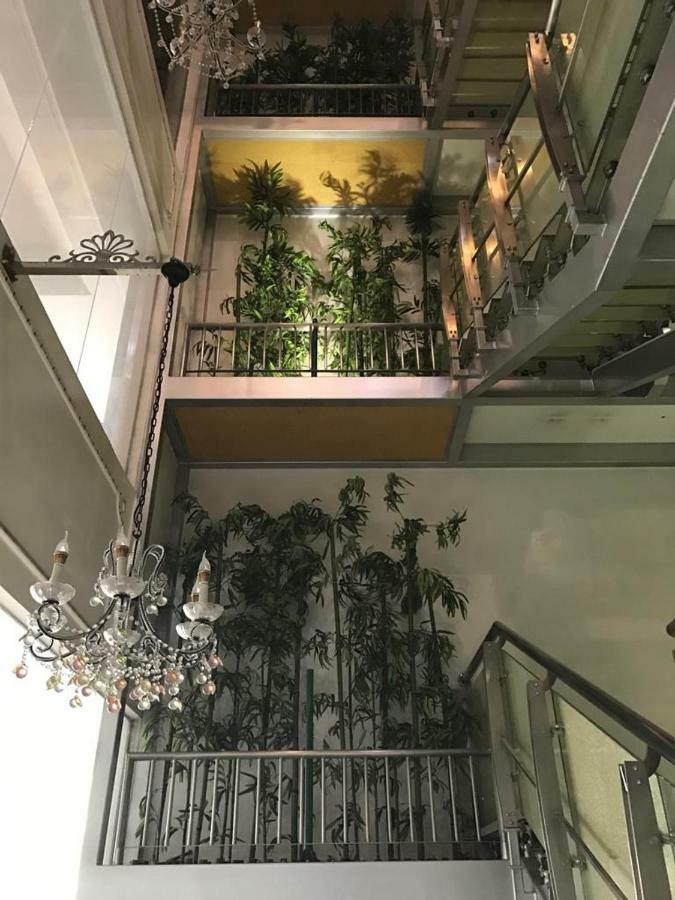 H Boutique Hotel Xplorer Loke Yew Kuala Lumpur Luaran gambar