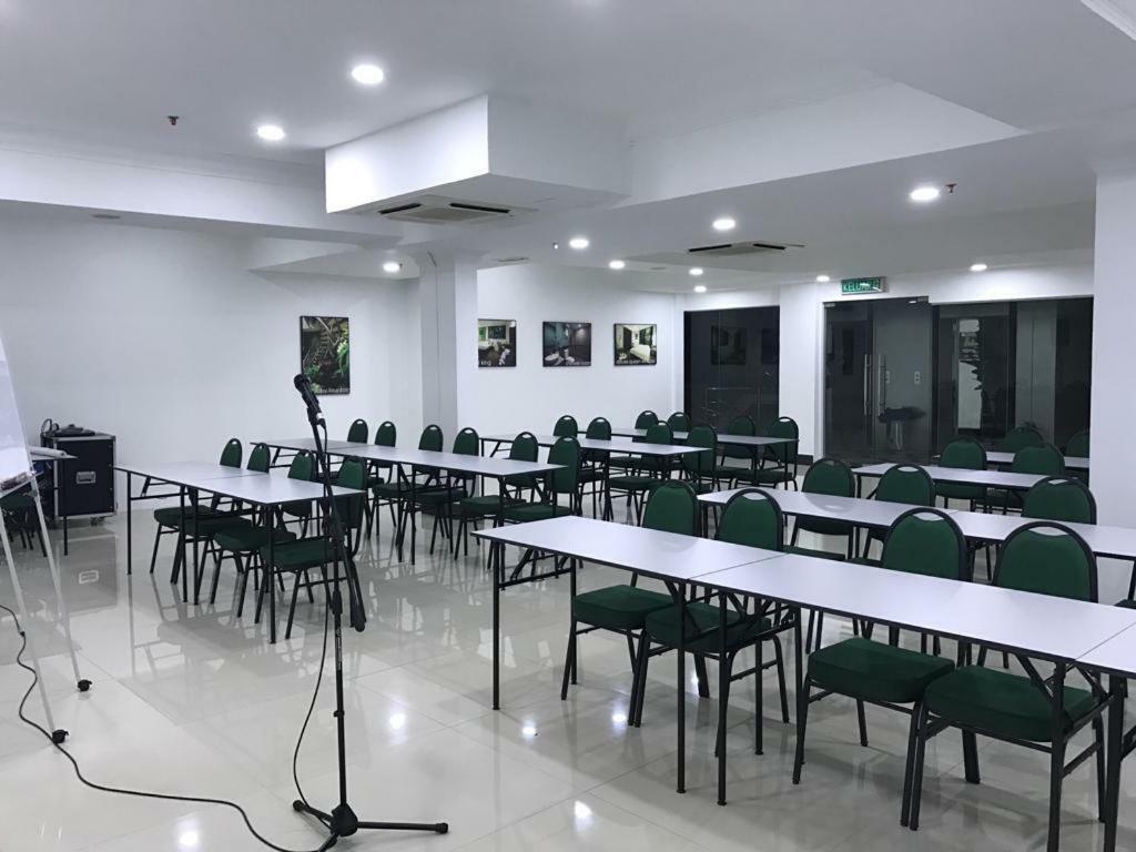 H Boutique Hotel Xplorer Loke Yew Kuala Lumpur Luaran gambar